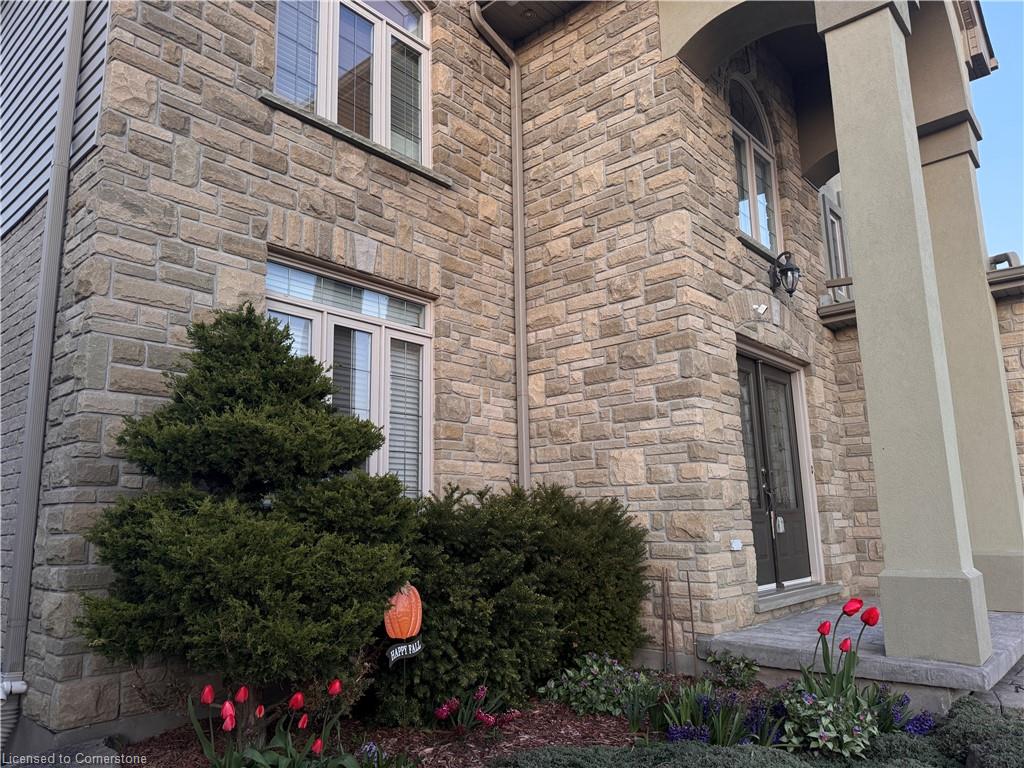 510 Forest Gate Crescent
