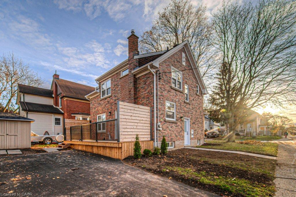 30 Dunbar Road S