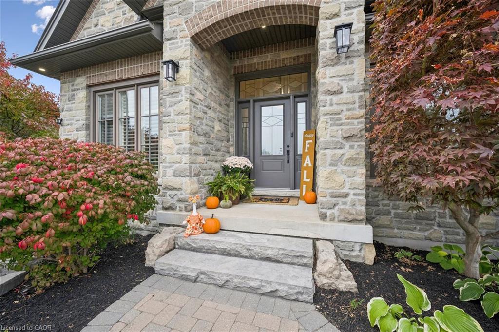 311 Terrace Wood Crescent
