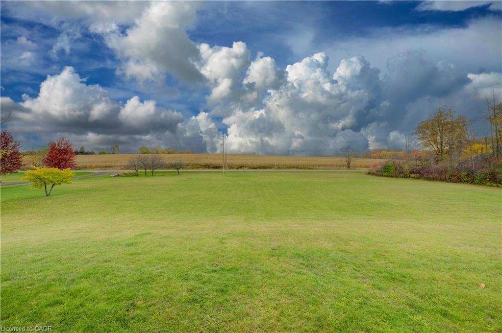 826692 Township Rd 8