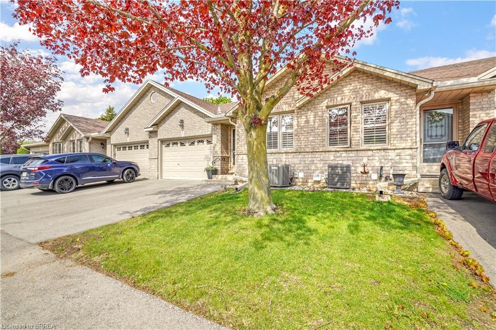 24 Griffiths Drive 9