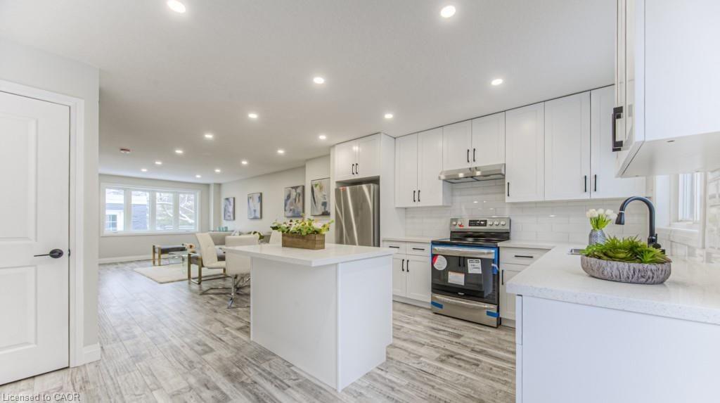 152 Overlea Drive