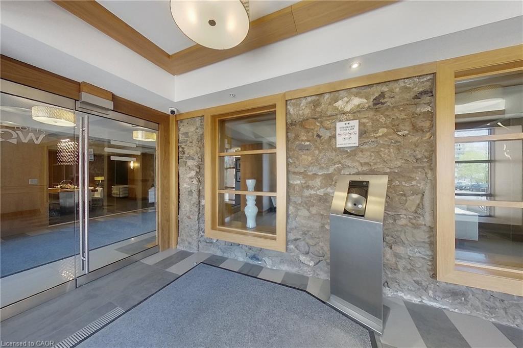 112 Benton Street 324