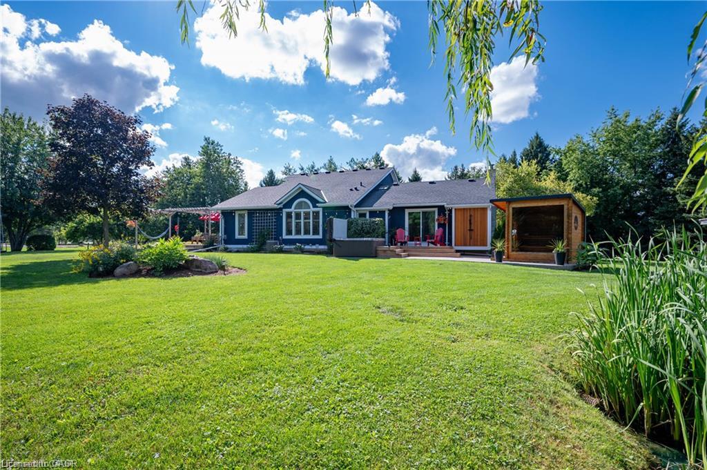 6471 15 Sideroad