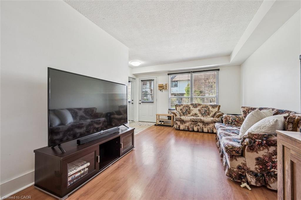 385 Pioneer Drive 5