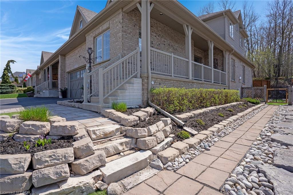 227 Chestnut Hill Crescent