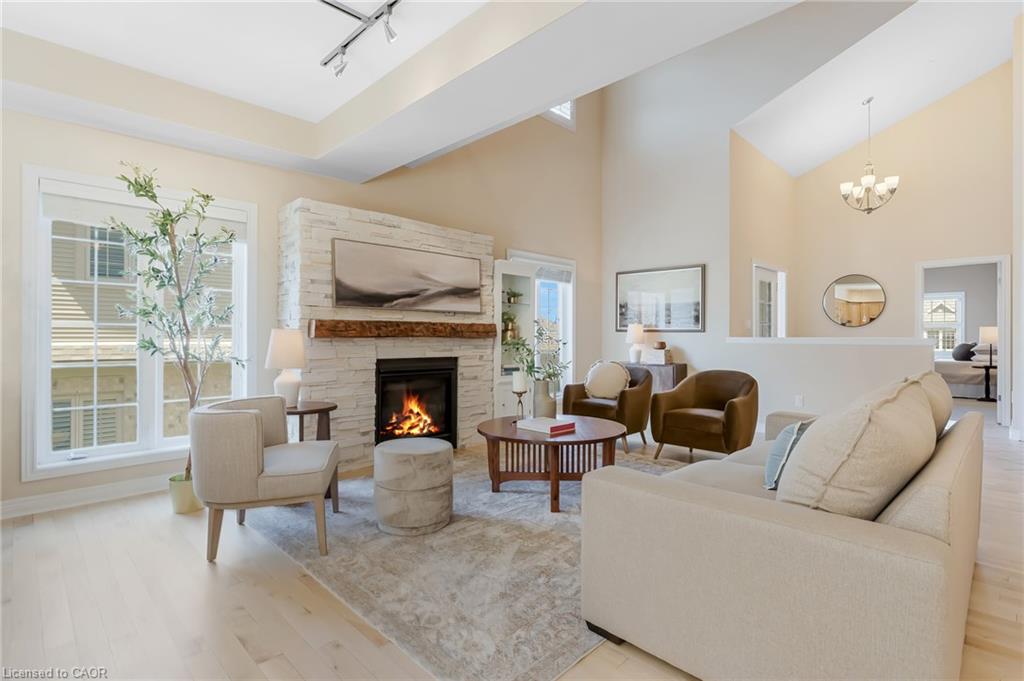 227 Chestnut Hill Crescent