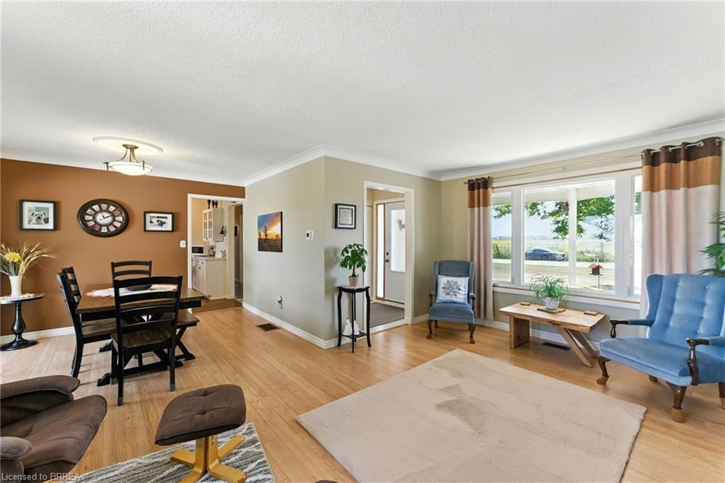 207 Robinson Road