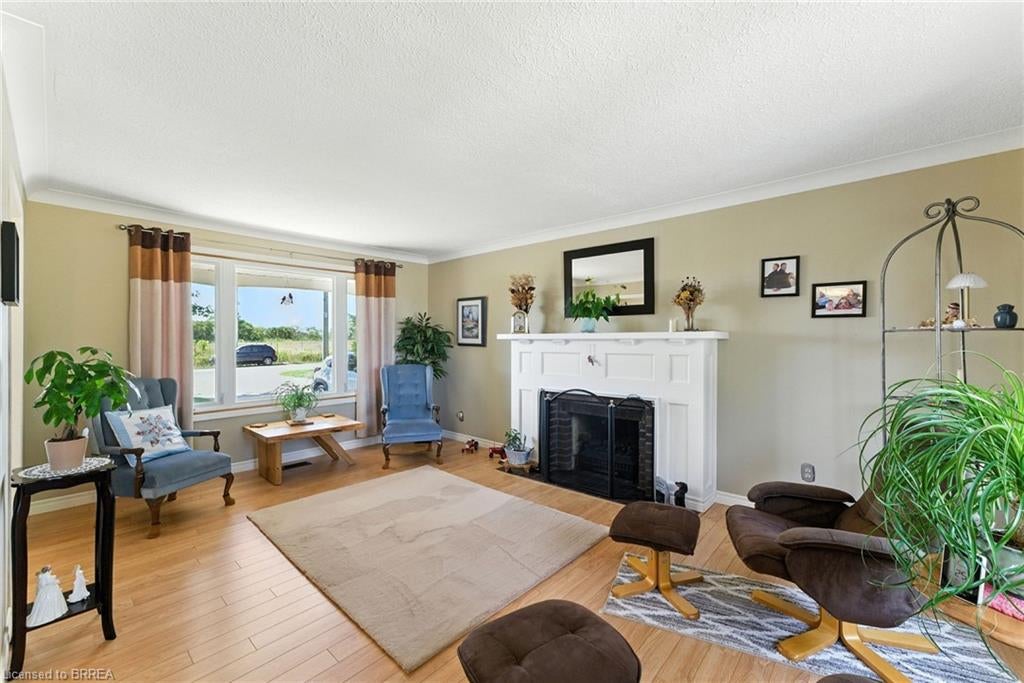 207 Robinson Road