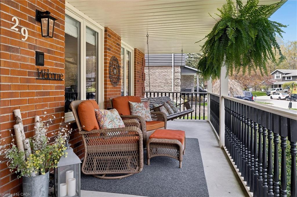 29 Nightingale Crescent