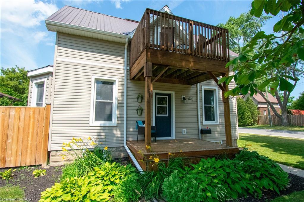 820 Cedar Street