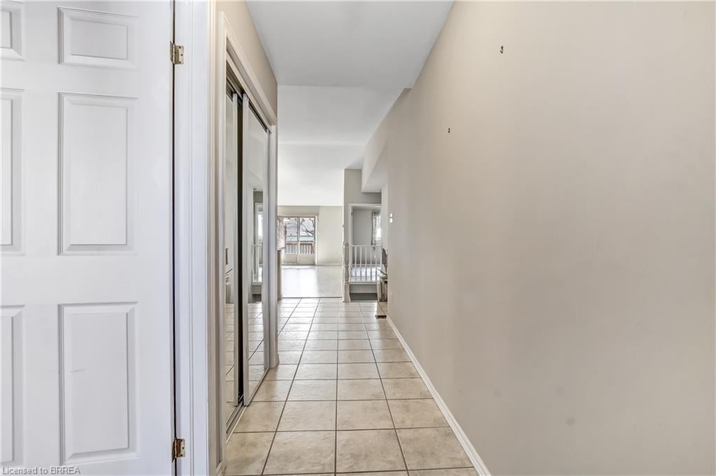 19 Hanlon Place 15