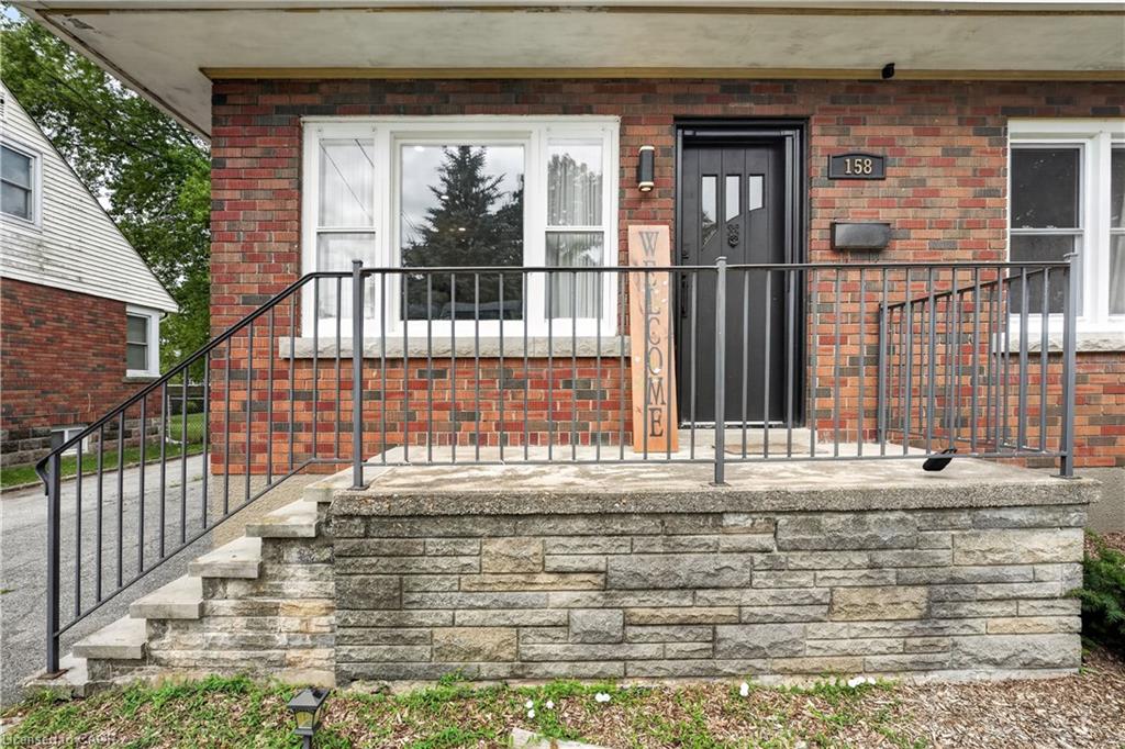 158 Homewood Avenue