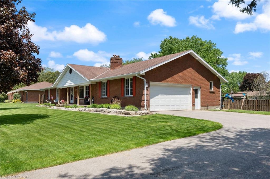 8 Causyn Avenue