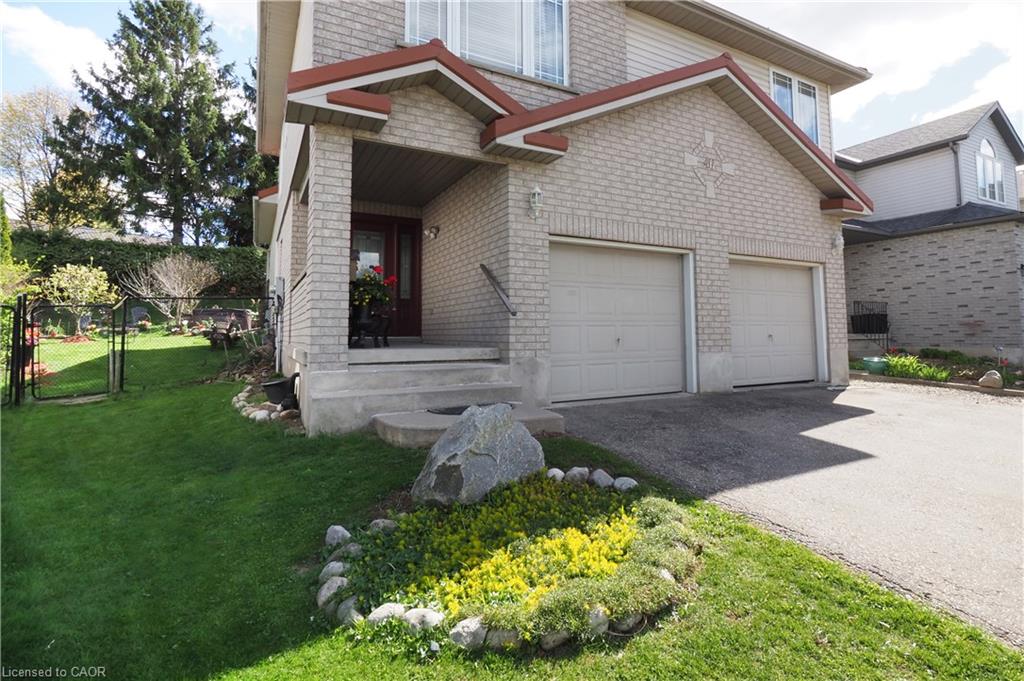 40 Dineen Court
