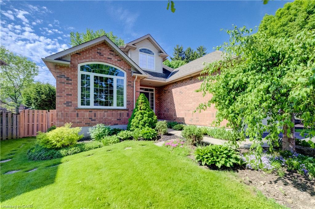 11 Carolinian Lane