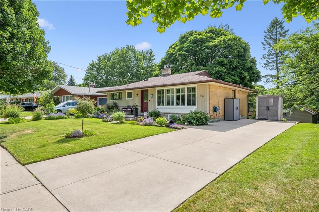 98 Stonybrook Drive
