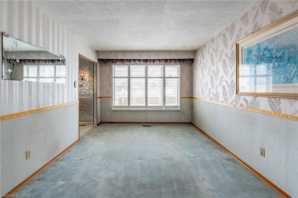 93 Nickolas Crescent