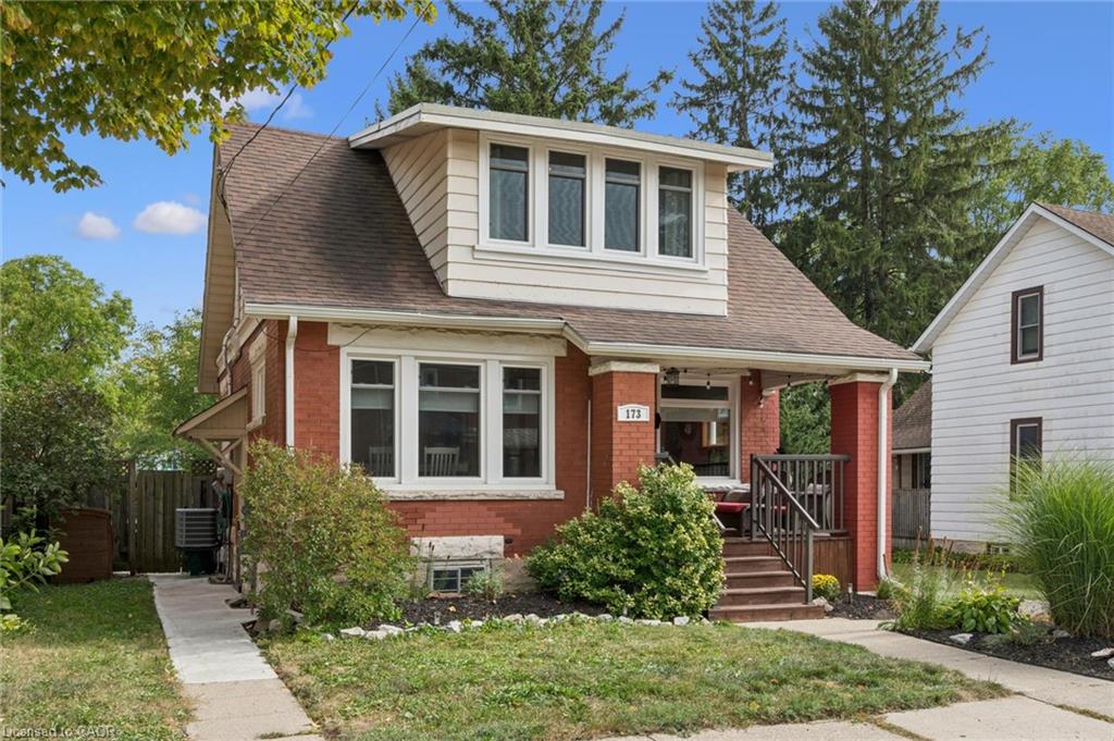 173 Cedar Street S