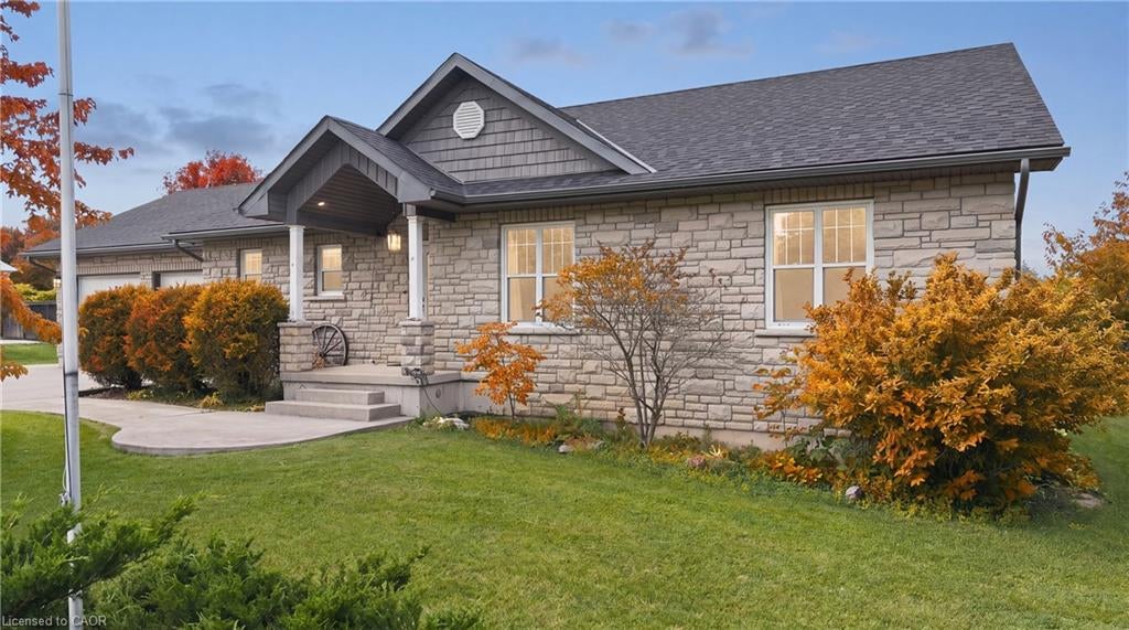14 Regency Drive