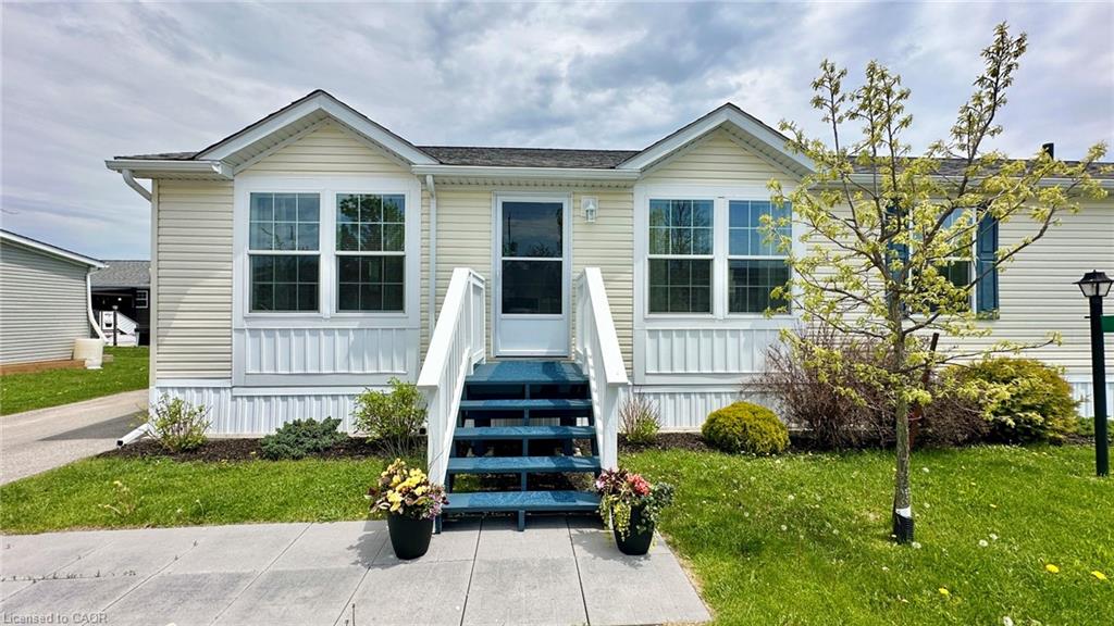 4 Cricklewood Crescent