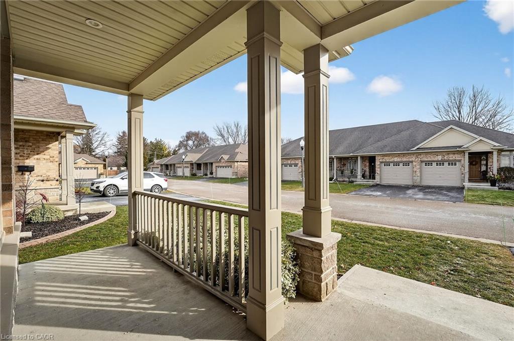 1041 Pine Street 16