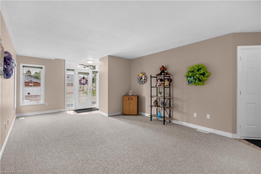 25 Sudds Lane