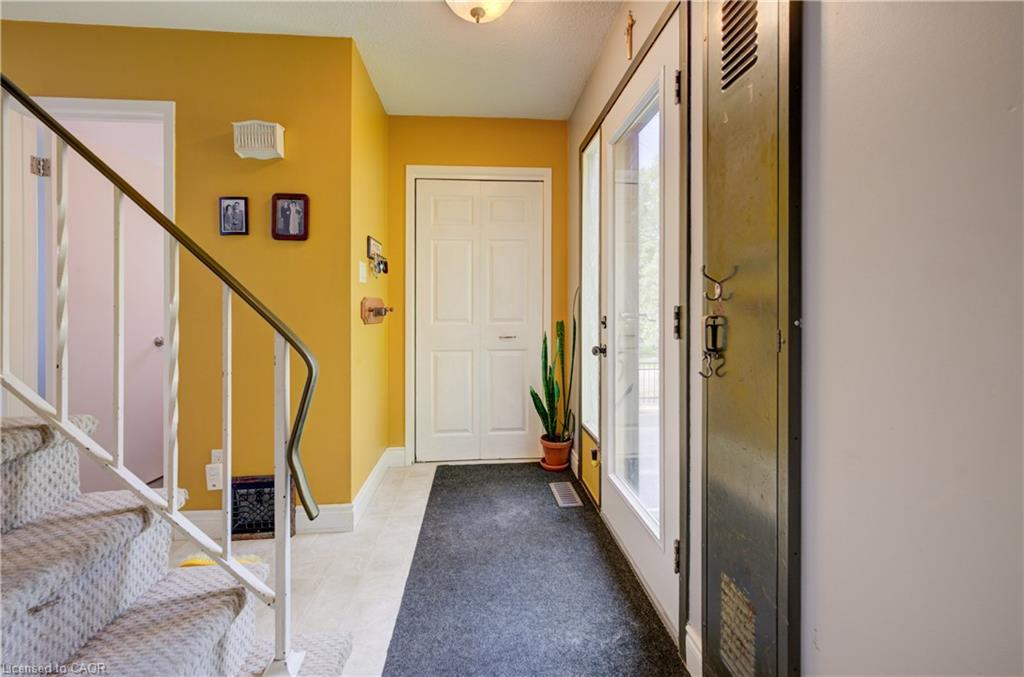 124 Queensway Drive