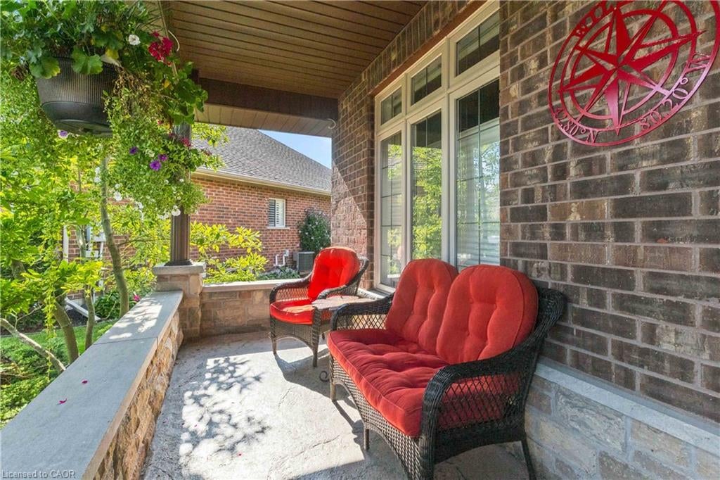 99 Magnolia Drive