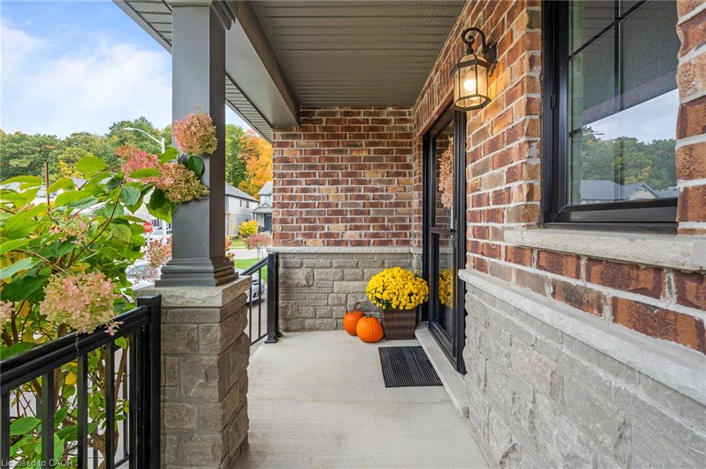 4 Basswood Road