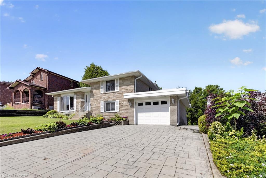 252 Christopher Drive