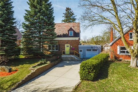 55 Vancamp Avenue Kitchener ON N2M 1J1