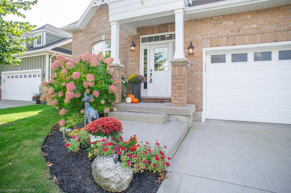 27 Schooner Drive
