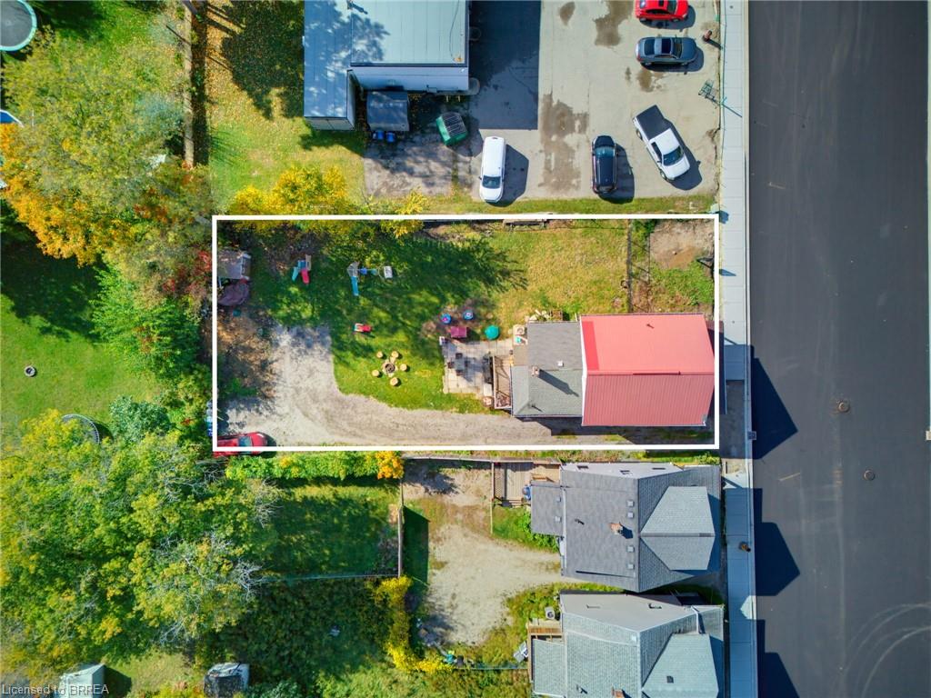 256 Dundas Street