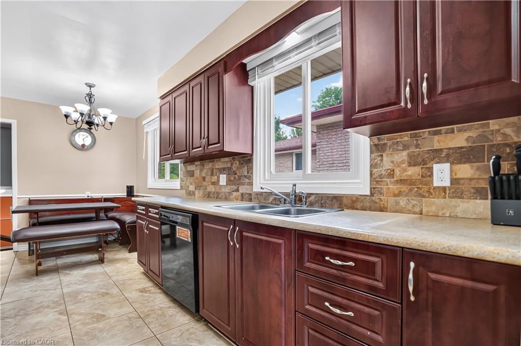 234 Thunderbird Drive
