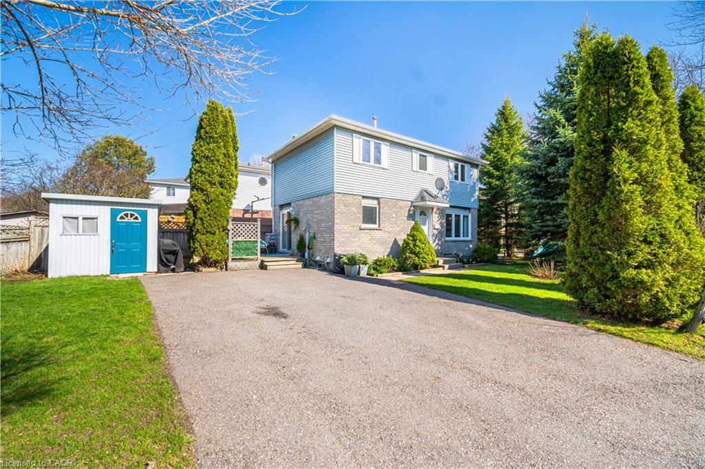 10 Ristau Crescent