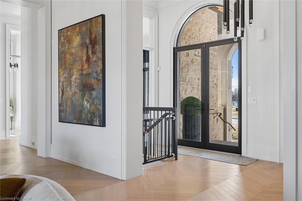 112 Heritage Lake Drive