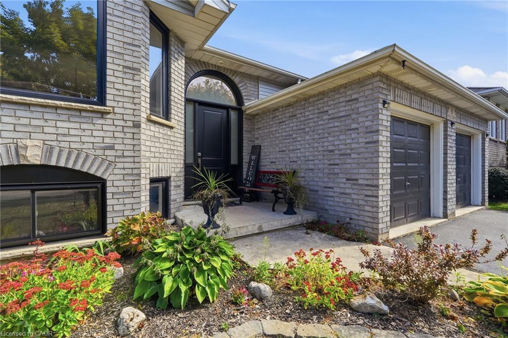 8 Moyle Drive