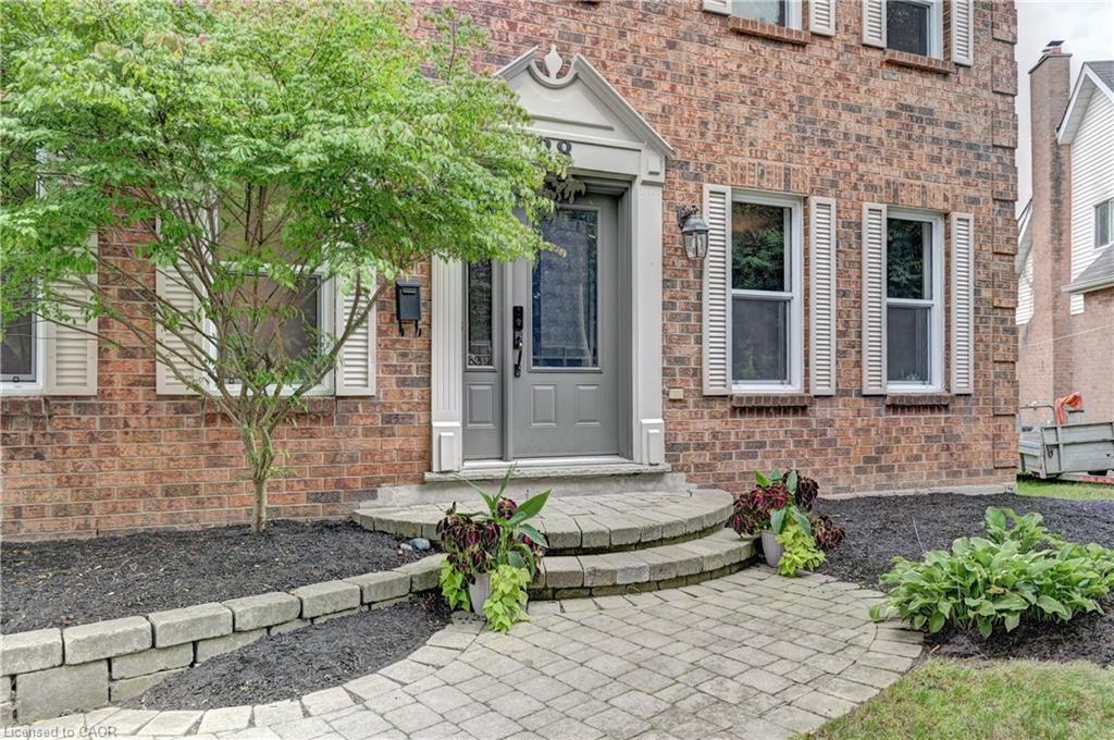 28 Notchwood Court