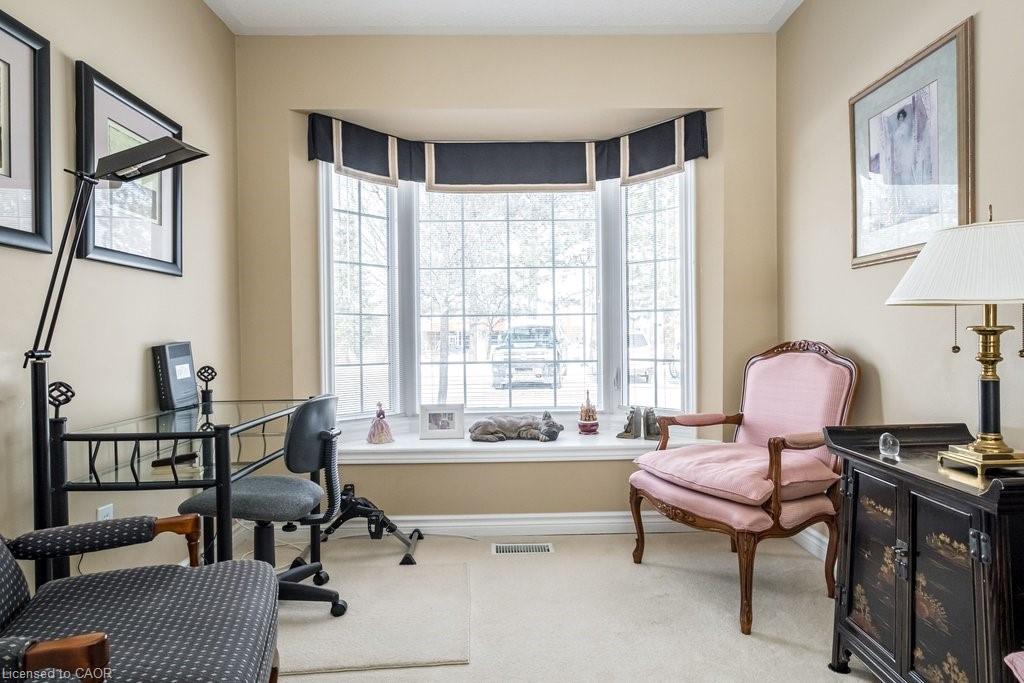 20 Meadowlands Boulevard 28