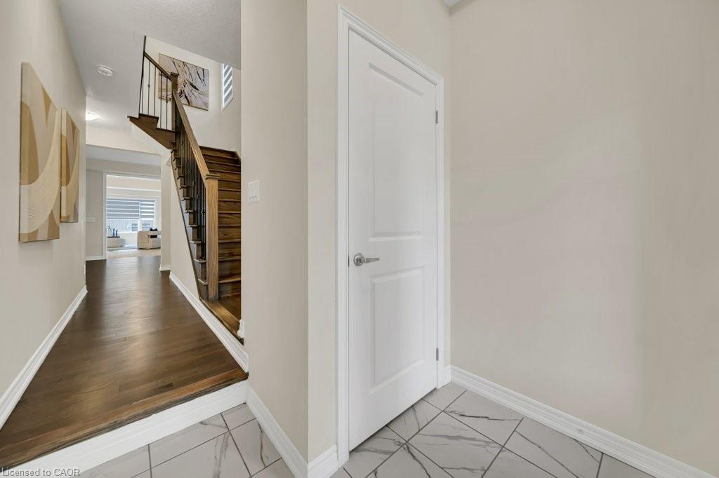 285 Broadacre Drive