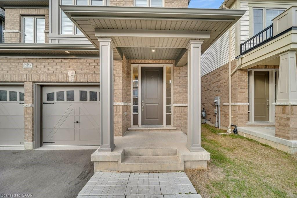 285 Broadacre Drive
