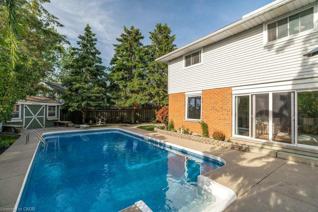 44 Windermere Court