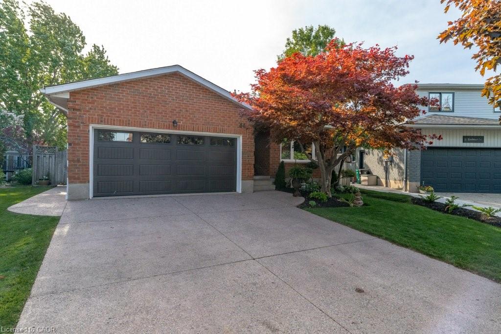 44 Windermere Court