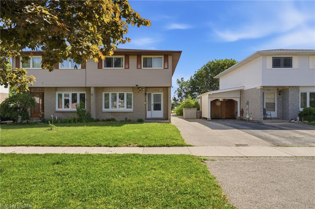 126 Dinison Crescent