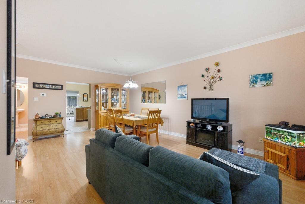34 Southbrook Drive 7