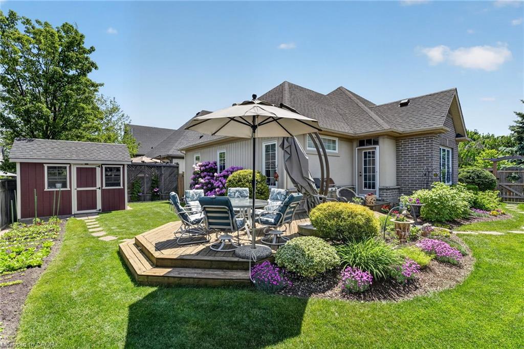 2 Seyval Place