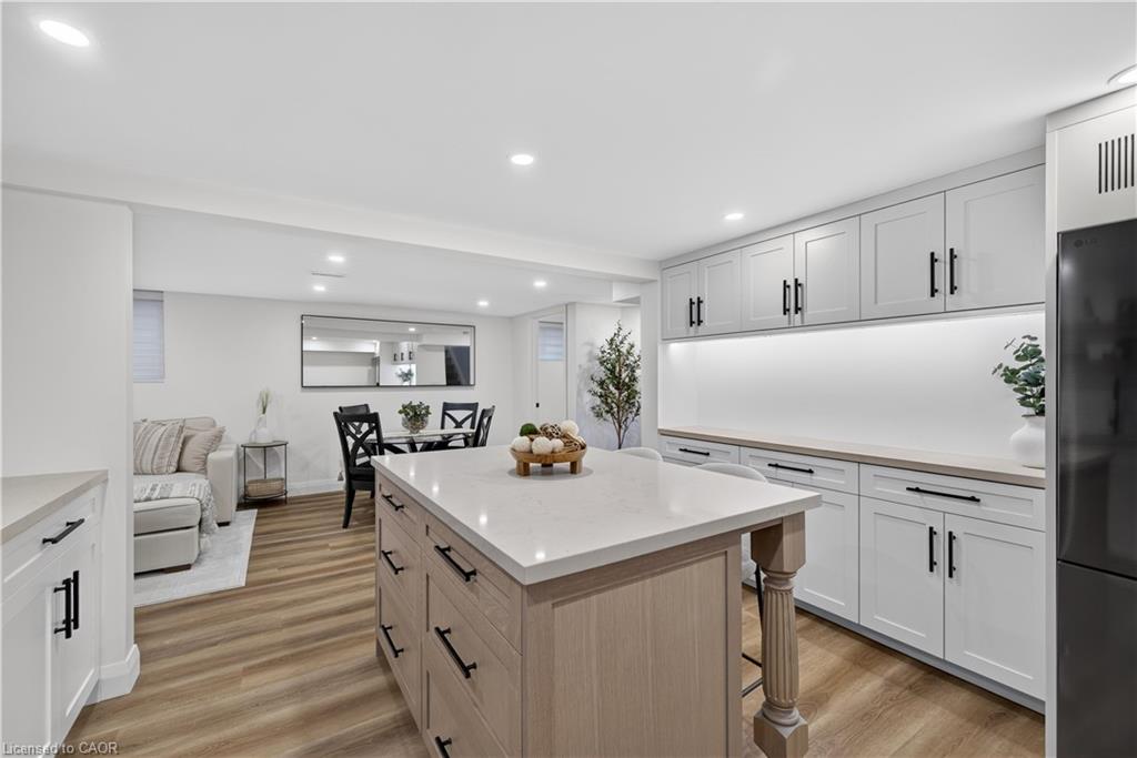 111 Kingswood Drive