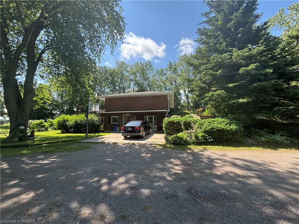 761 Lynden Road