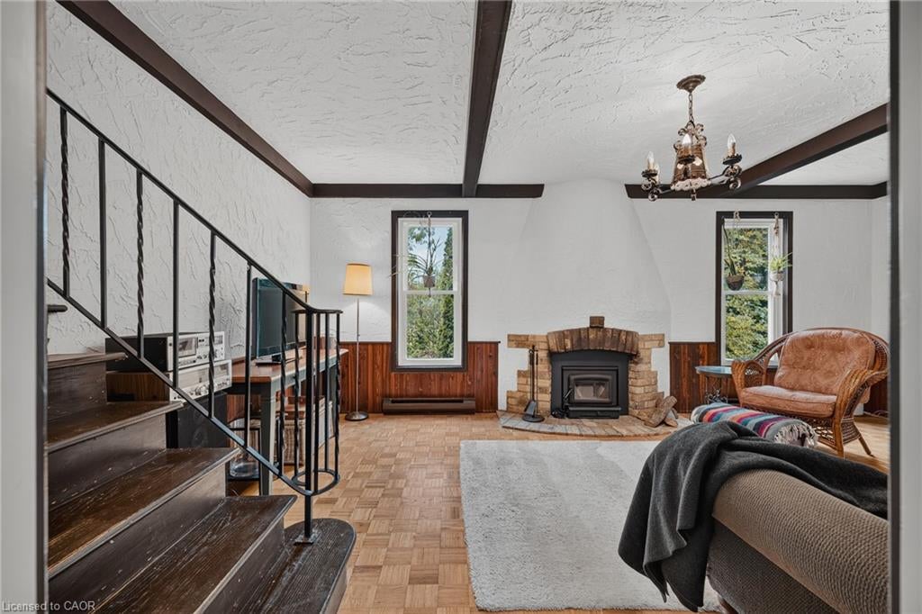 325 Coleridge Drive
